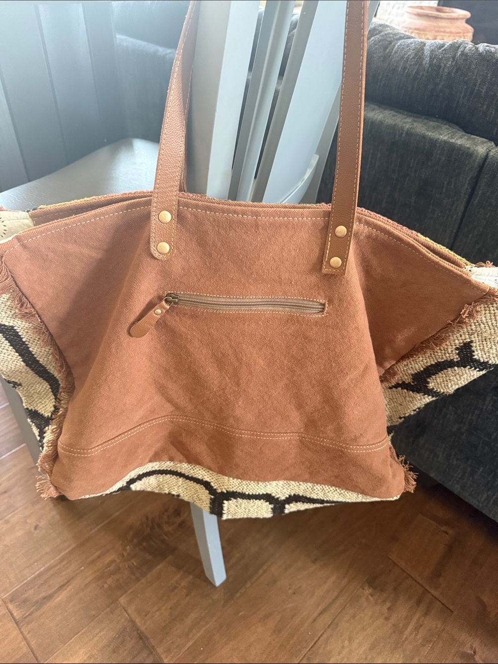 NWT Myra Woven Southwestern Tote Bag in Rust and Tan - Picture 2 of 5